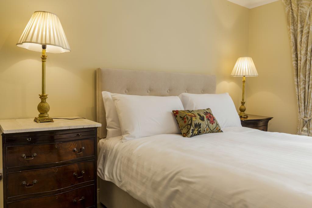 College Hill House Bed & Breakfast Слейн Екстериор снимка