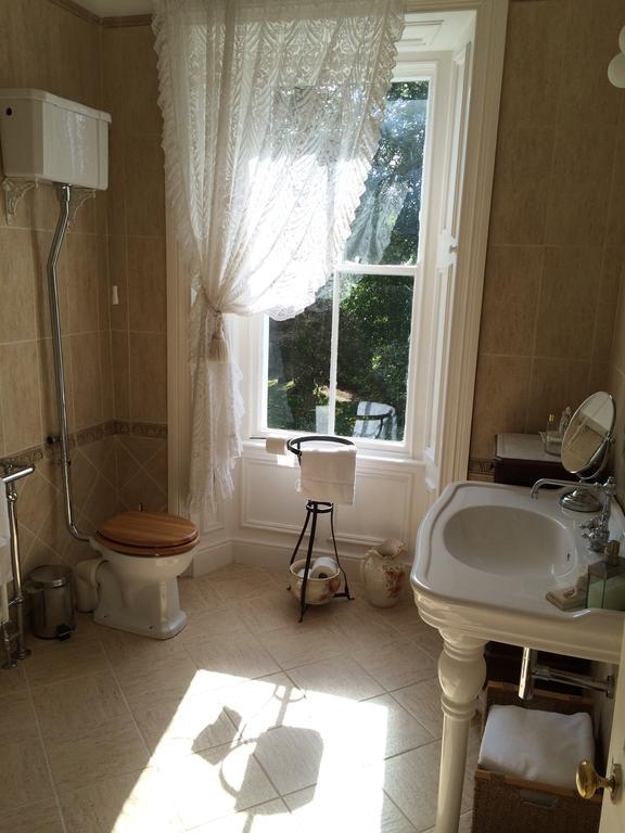 College Hill House Bed & Breakfast Слейн Екстериор снимка