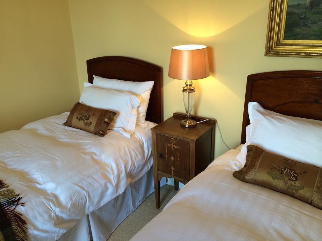 College Hill House Bed & Breakfast Слейн Екстериор снимка